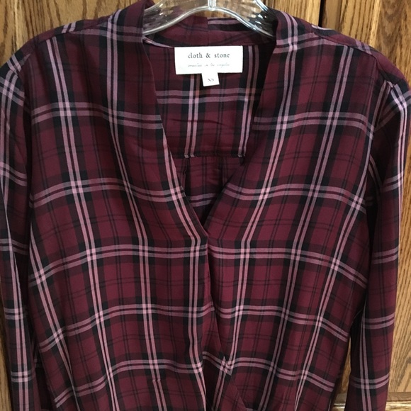 cloth & stone Tops - Cloth & Stone blouse